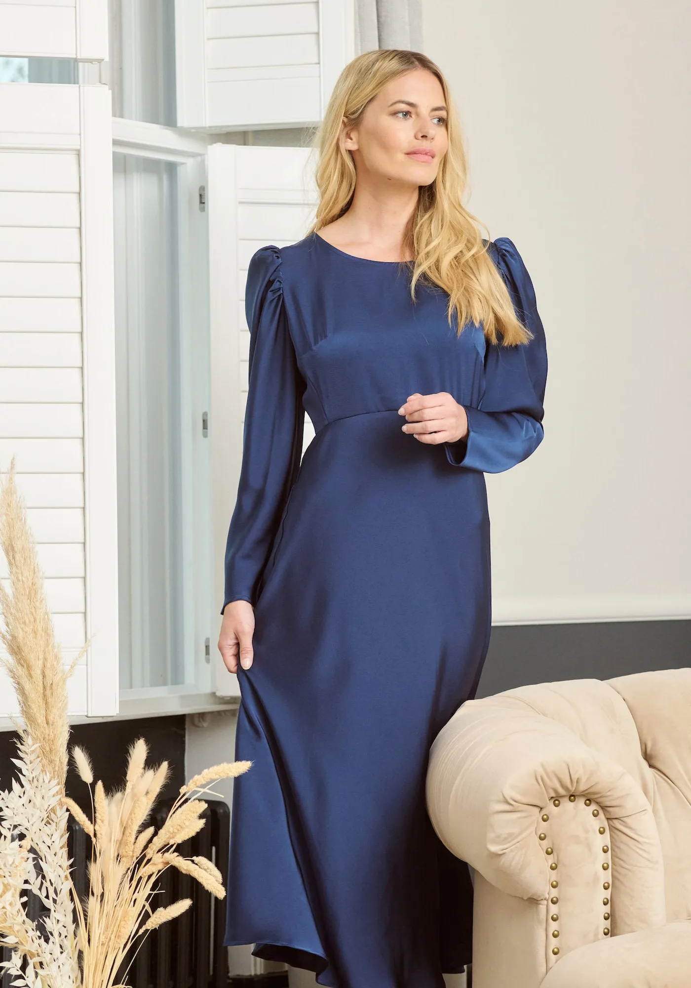 Blair Long Sleeve Satin Midi Dress - Navy Blue