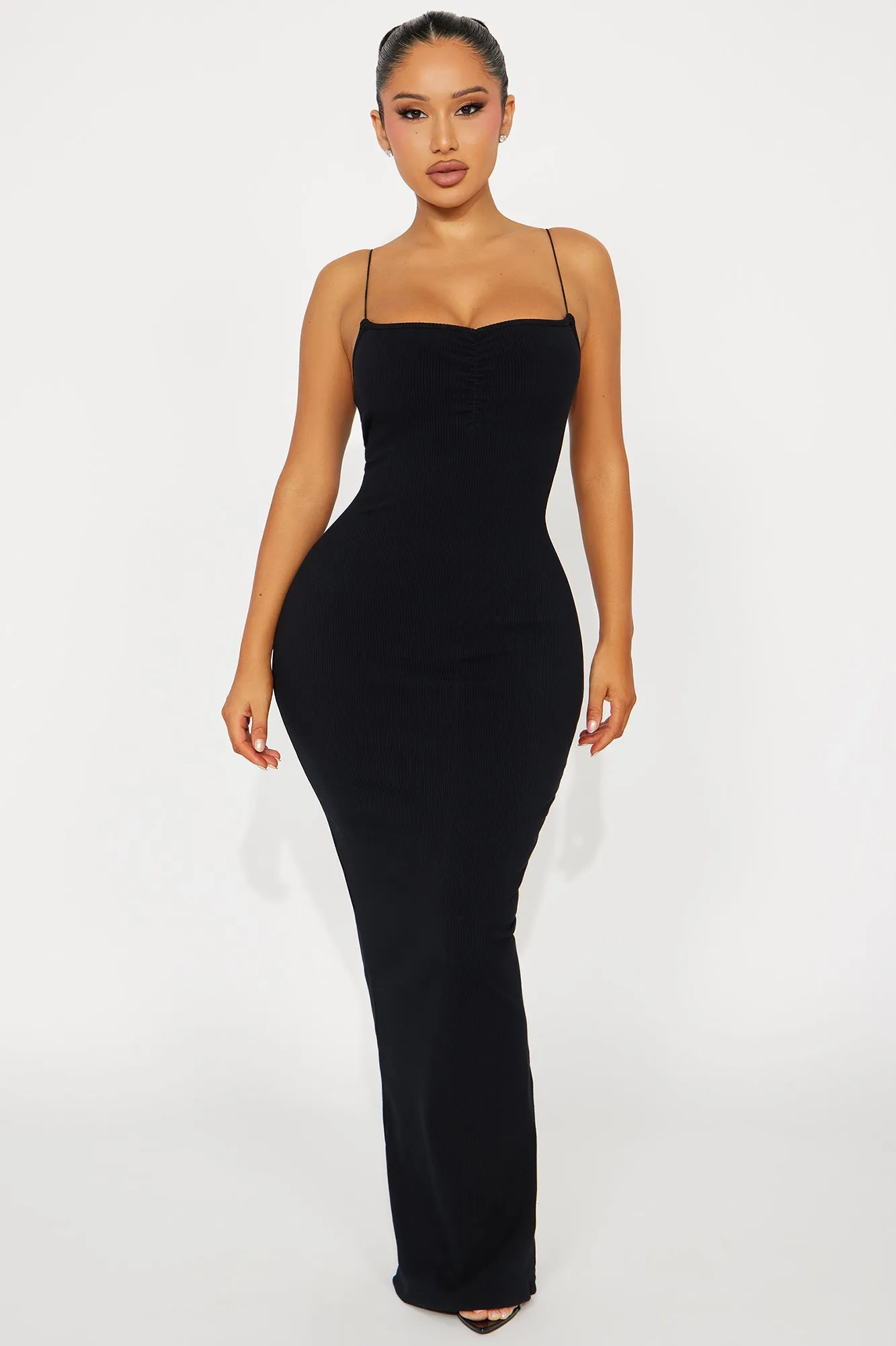 Lyla Snatched Maxi Dress - Black