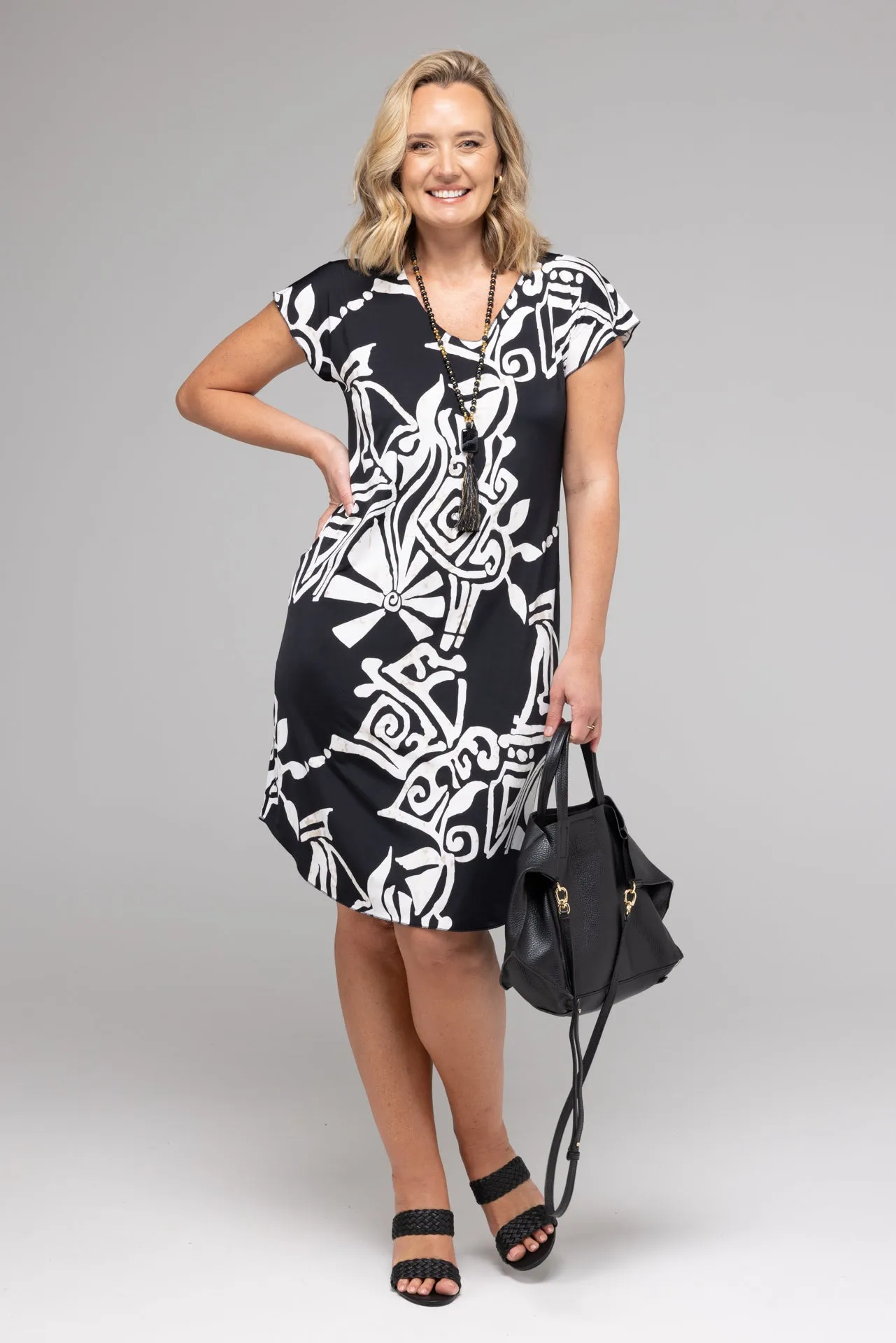 Maori Print Short Sleeve Jersey Shift Dress