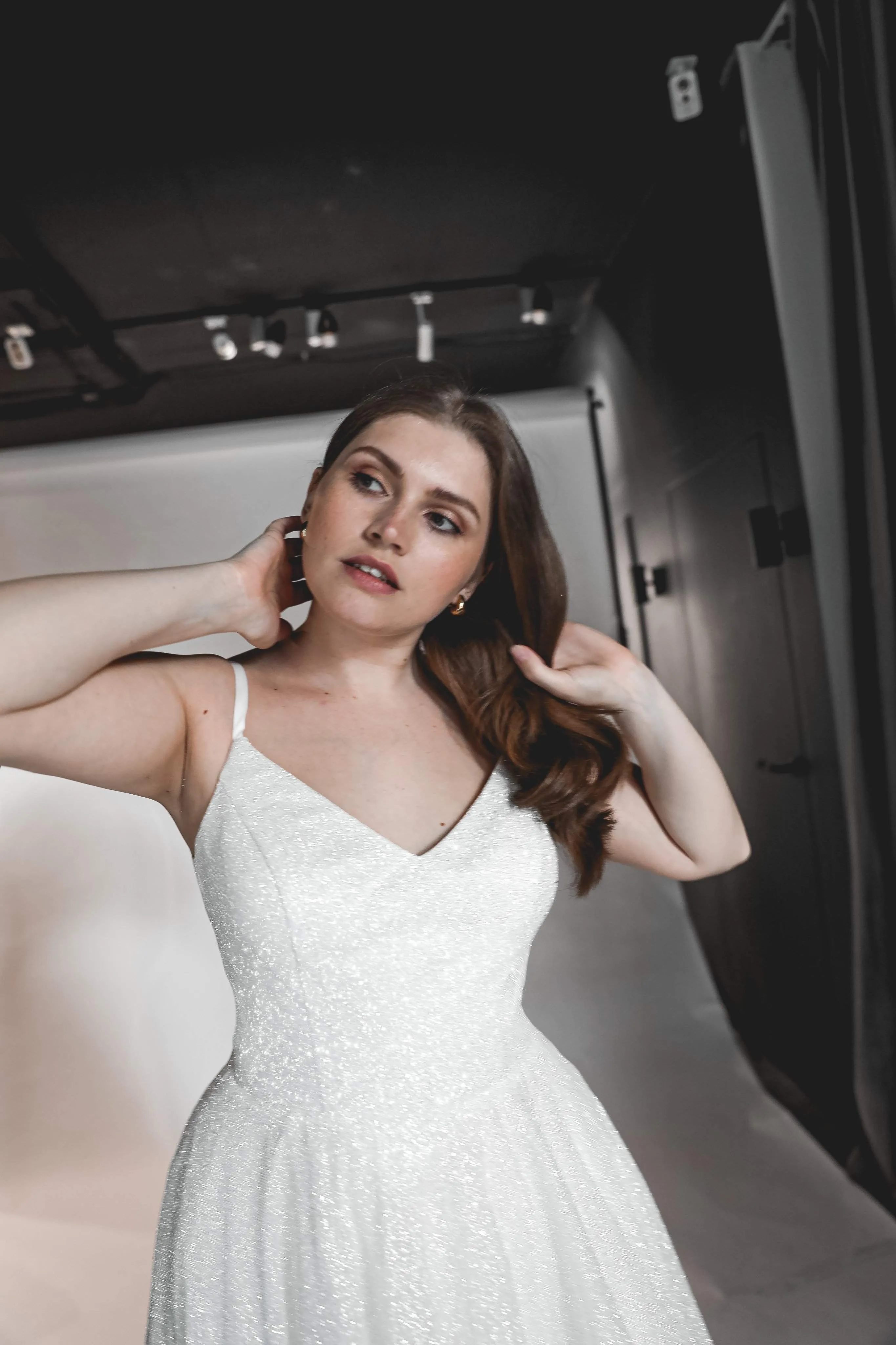 Plus Size Glitter Wedding Dress Heist